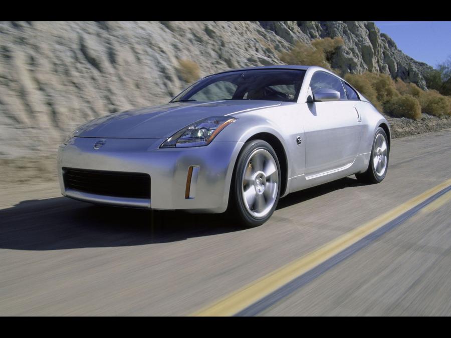  Nissan 350Z 2003 года  (фото 11 из 103)